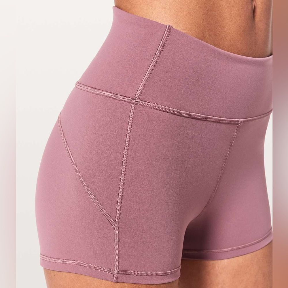 NWOT Lululemon In Movement Short Everlux 2.5" Figue 6 - Picture 1 of 5
